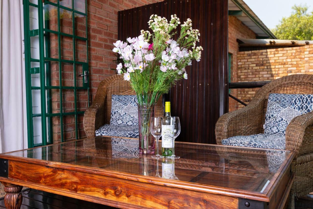 Olive Tree Farm Bed & Breakfast Magaliesburg Exterior photo